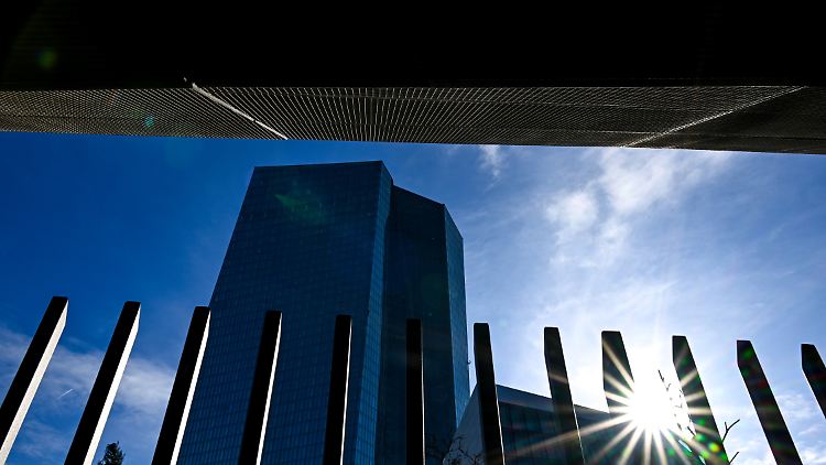 Europäische Zentralbank verbucht Milliardenverlust