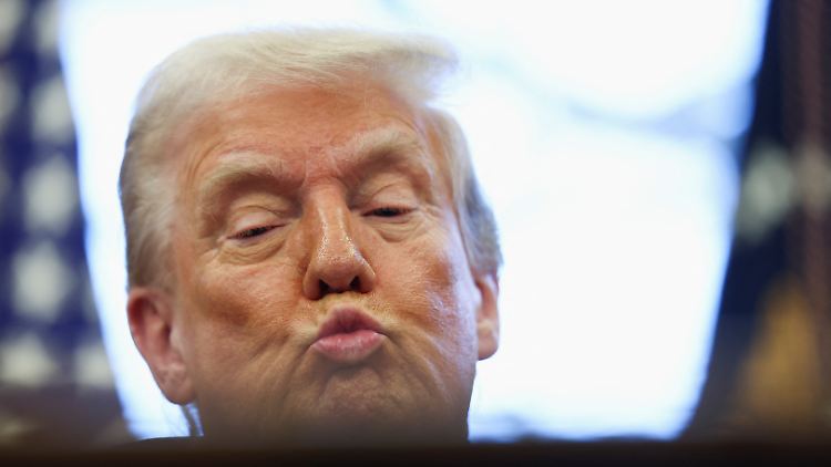 Goldcard statt Greencard: Trump will US-Aufenthaltserlaubnisse an Oligarchen verkaufen