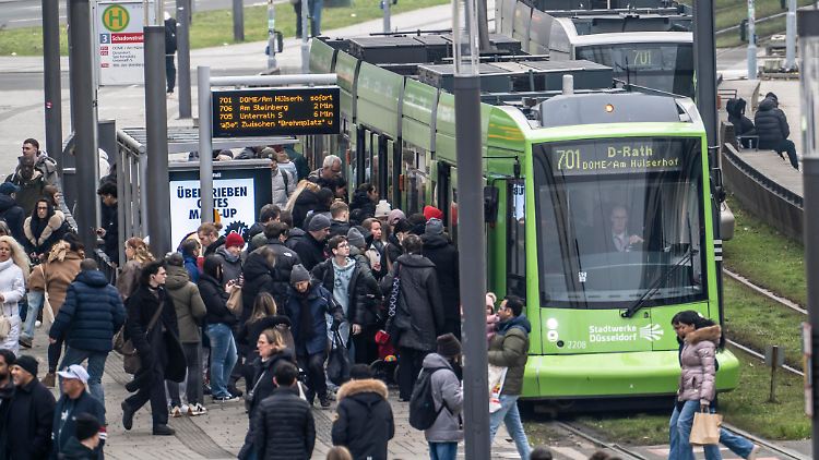 ÖPNV steht am Freitag in sechs Bundesländern nahezu still
