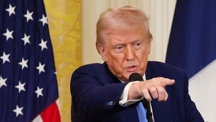 Trump will mit Putin über "große Geschäfte" sprechen