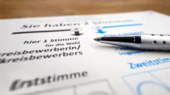 Bundestagswahl: CDU/CSU klar vorne, AfD auf dem zweiten Platz, FDP fliegt raus