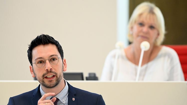 AfD-Abgeordneter sorgt in Potsdam für Eklat