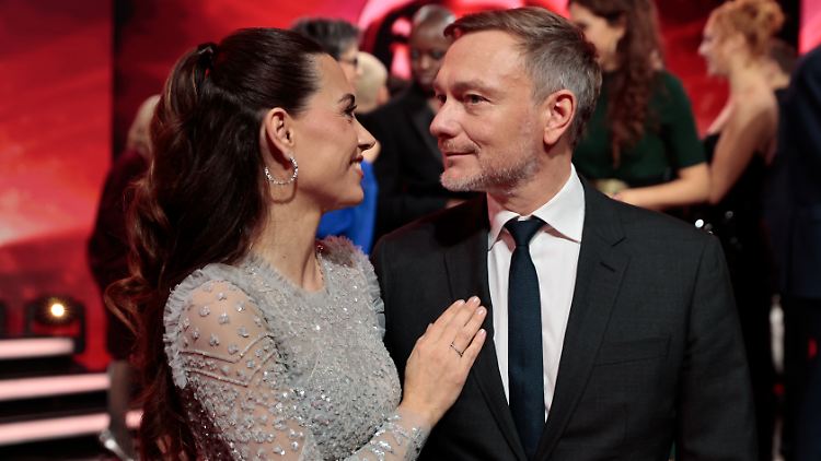 Christian Lindner geht gegen "Titanic" vor