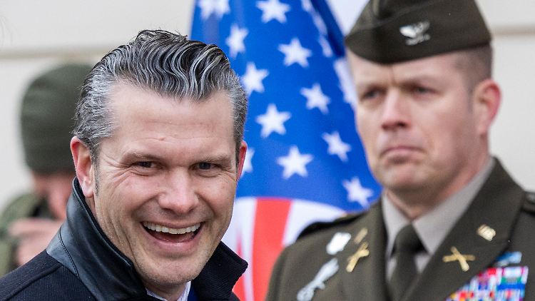 Ex-Pentagonchefs kritisieren Entlassungen im Militär scharf