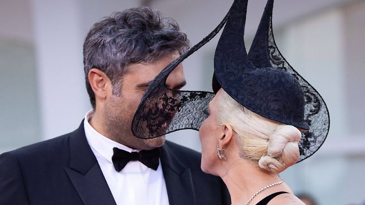 Wie ihr Verlobter Lady Gaga aus der Krise half