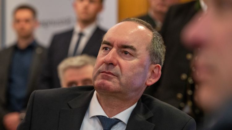 Aiwanger könnte auf stur stellen und Merz zappeln lassen