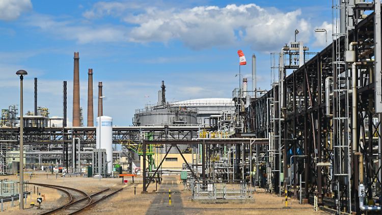 Bund verlängert Treuhandverwaltung von Rosneft