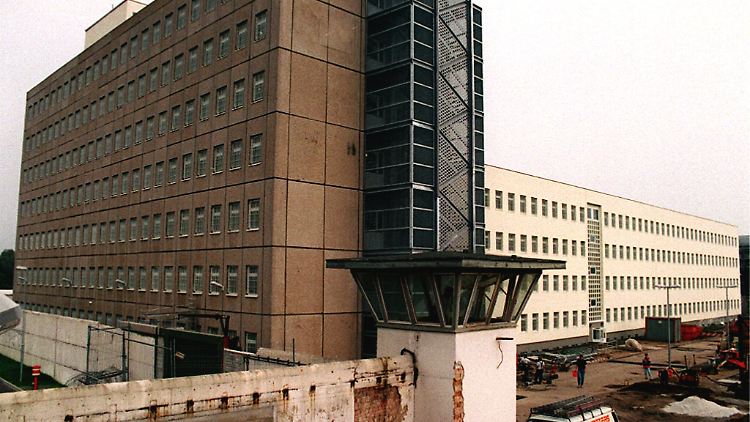 Linksextremisten stellen sich 30 Jahre nach verhindertem Anschlag