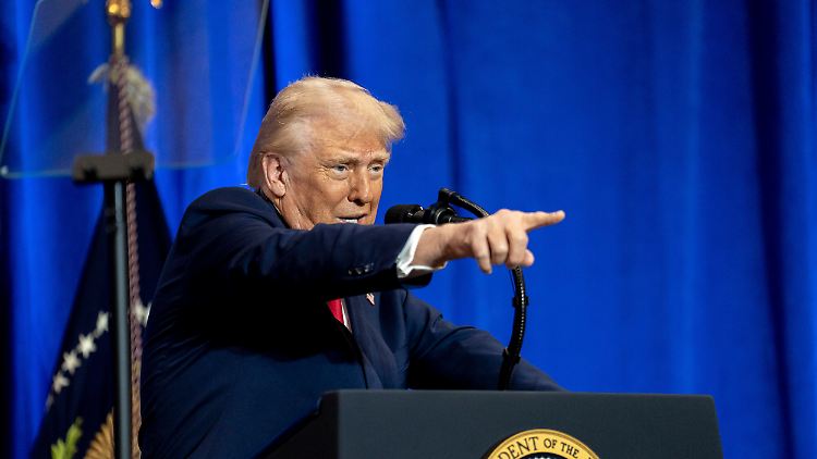 Trump beurlaubt Hunderte Mitarbeiter bei Auslandssendern