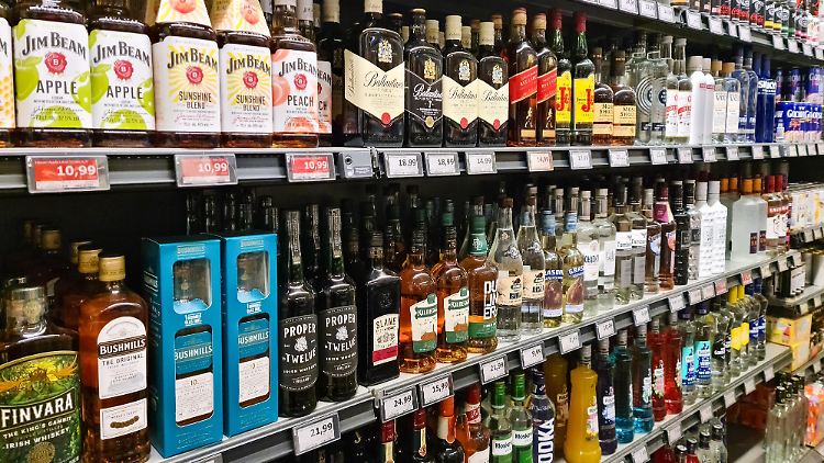 EU kontert Trump mit Zöllen auf Whiskey, Boote und Jeans