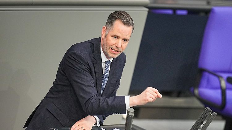 FDP wirft Merz "vollständige Kapitulation vor den Grünen" vor