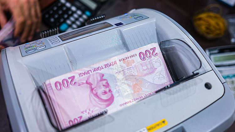 Türkei kämpft gegen Börsen-Absturz