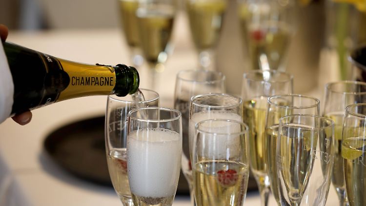 Die Deutschen trinken weniger Champagner