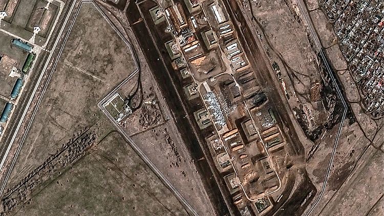 Aufnahme zeigt Schäden auf russischer Atombomber-Basis