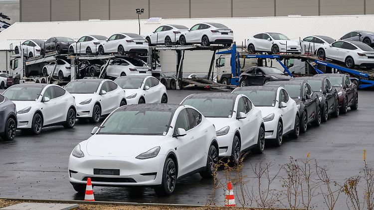 Die Lust der Deutschen auf einen Tesla sinkt drastisch