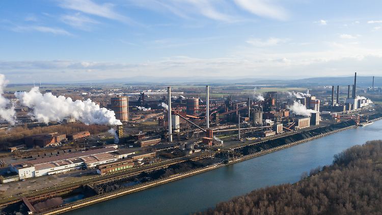 Salzgitter will jährlich halbe Milliarde Euro sparen