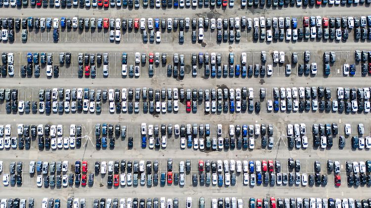 Deutsche Autobauer fallen hinter Konkurrenz aus USA und Asien zurück