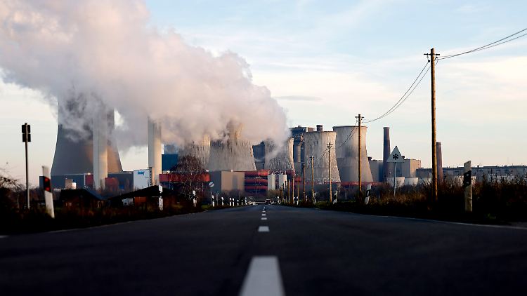 RWE nennt Rückkehr alter Kohlekraftwerke einen "Irrweg"