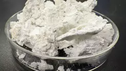 Neuer Grundstoff soll Baustoffe mit negativer Kohlendioxid-Bilanz ermöglichen