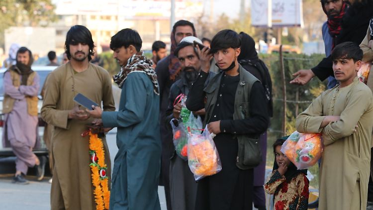 Taliban lassen knapp 2500 Gefangene frei