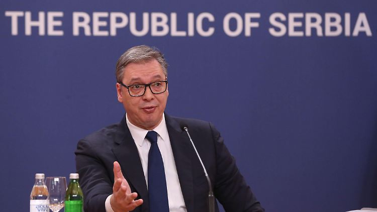 Serbiens Präsident nominiert Arzt als Regierungschef