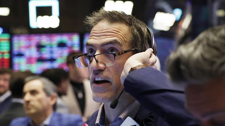 Chinas Gegenzölle sorgen für erneuten Ausverkauf