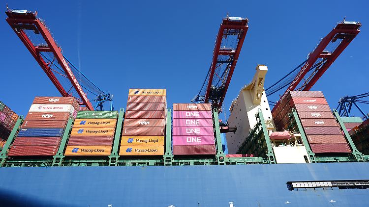 Expertin sieht "Hintert&uuml;rchen" im Zollkonflikt mit Trump