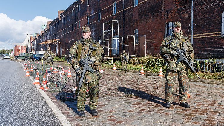 Bundeswehr will Verlegung von Nato-Truppen in Hamburg üben