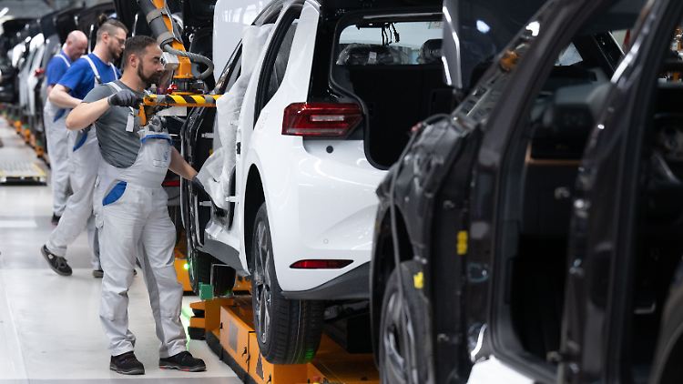 Deutsche Industrie strich 2024 Zehntausende Stellen