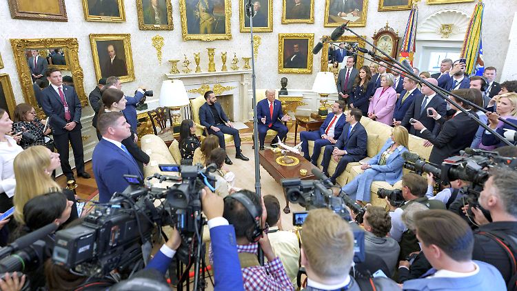 Trump schränkt Berichterstattung großer Nachrichtenagenturen ein