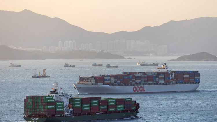 Chinas Ausfuhren legen vor Z&ouml;llen deutlich zu