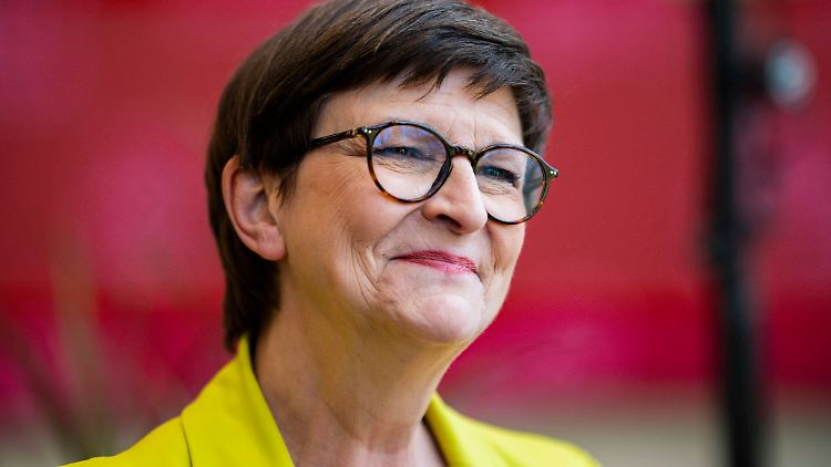 Für Esken ist Einkommensteuersenkung "fest vereinbart"