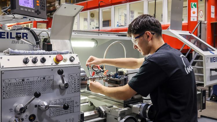 1,6 Millionen Arbeitnehmer haben keine Berufsausbildung