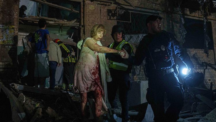 Viele Tote nach massivem russischen Luftangriff auf Kiew