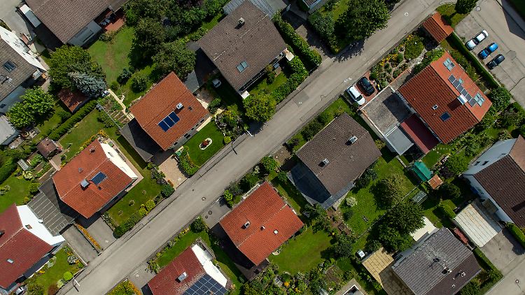 Viele Immobilienbesitzer zahlen nach Grundsteuer-Reform deutlich mehr