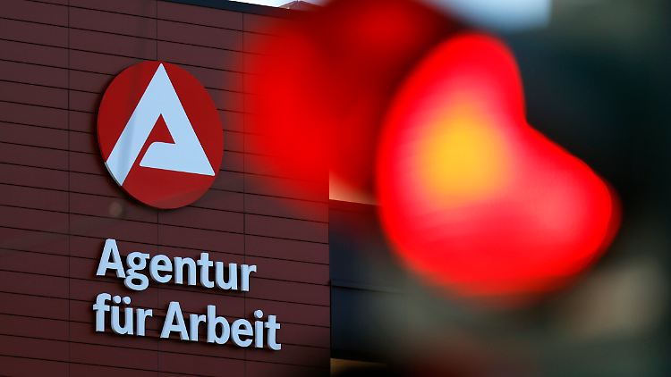 Nur Weiterbildung hilft den Arbeitslosen? Falsch!