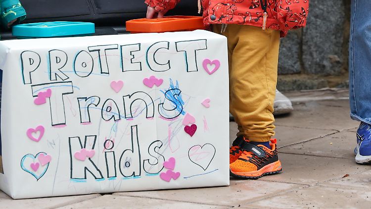 Wie man transgeschlechtliche Jugendliche richtig behandelt