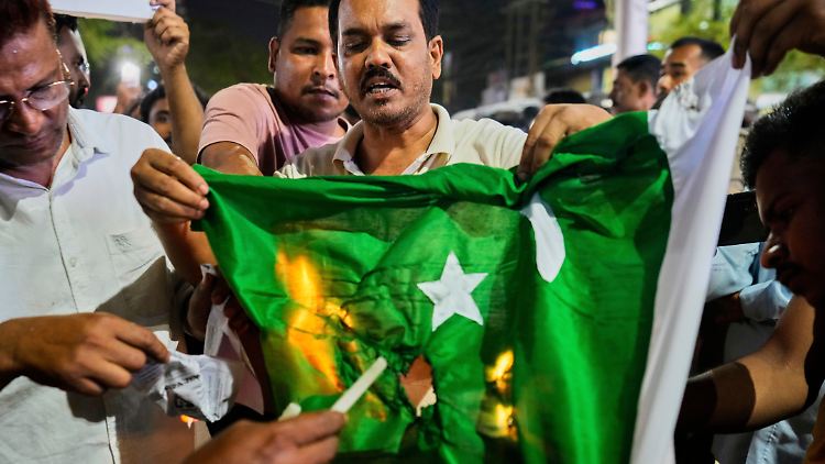 Indien setzt Wasservertrag mit Pakistan aus