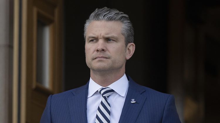 Hegseth soll Angriffspläne auch mit Ehefrau und Bruder geteilt haben