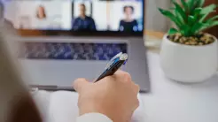 Doch keine Rückkehr ins Büro? Wieder mehr Stellenanzeigen mit Homeoffice-Option