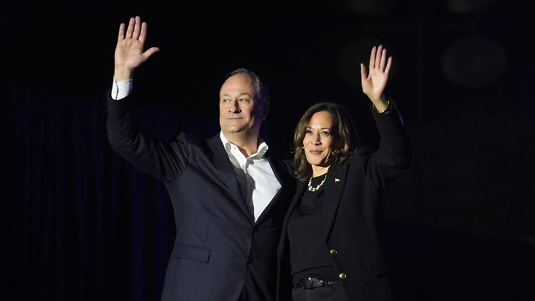 Trump entlässt Harris' Ehemann Emhoff