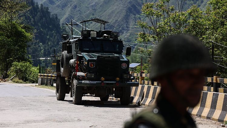 Indiens Premier gibt Armee in Kaschmir wohl freie Hand