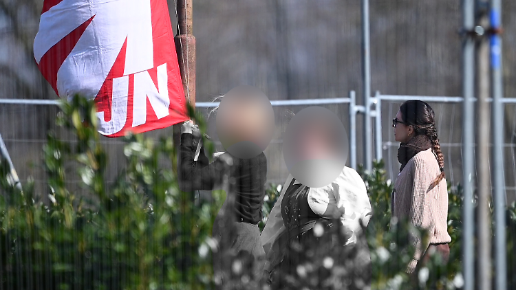 Reul: Rechtsextremismus "überall da, wo junge Menschen sind"