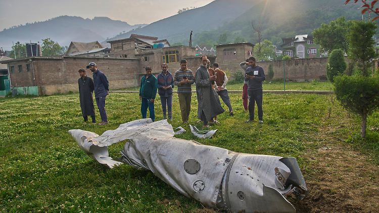 Pakistan will Vergeltung - und meldet Abschuss indischer Kampfjets