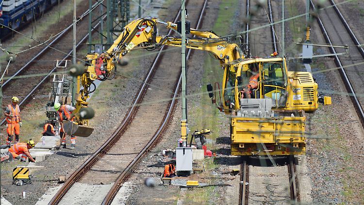 Studie: Staatsmilliarden befeuerten Kosten beim Schienennetzbau