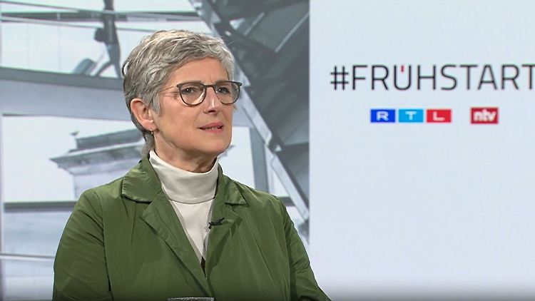 Haßelmann rechnet mit Merz ab: "Ziemlicher Fehlstart"