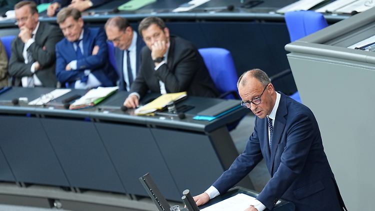 Merz will Deutschland zur "Wachstumslokomotive" machen