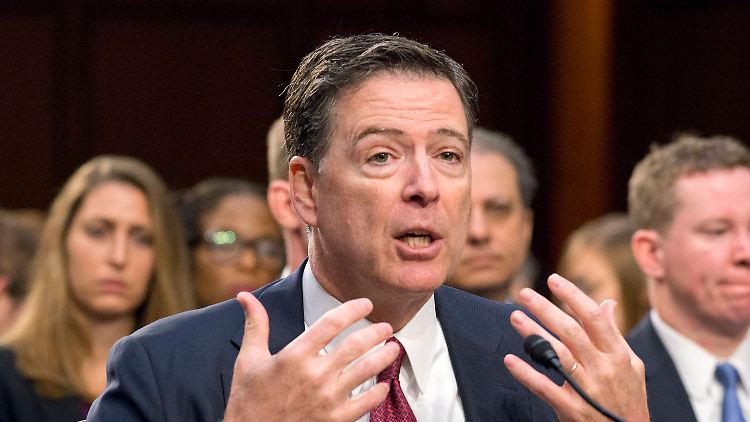 Ominöser Post bringt Ex-FBI-Chef James Comey in Bedrängnis