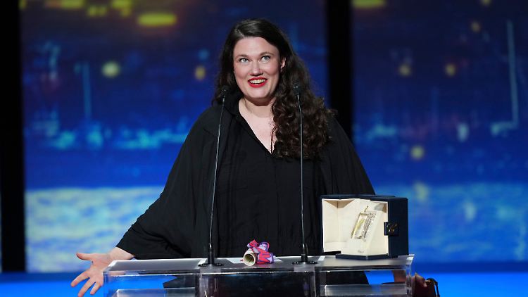 Berliner Regisseurin Mascha Schilinski erhält Preis der Jury in Cannes