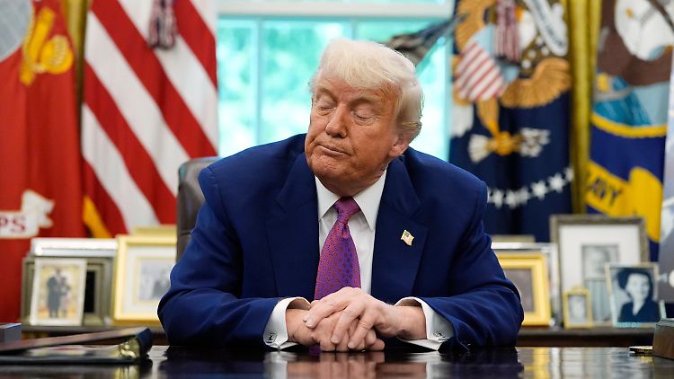 Trump bringt "gro&szlig;es, sch&ouml;nes Gesetz" &uuml;ber erste H&uuml;rde